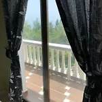 Aris Aparthotel *