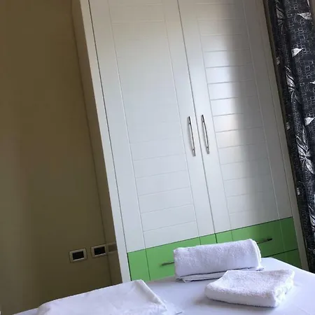 Apartmanhotel Aris *