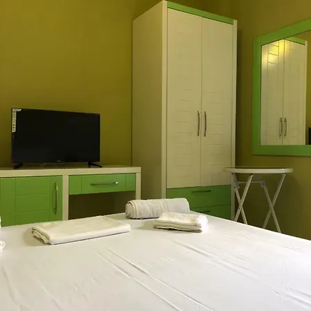 Aparthotel Aris