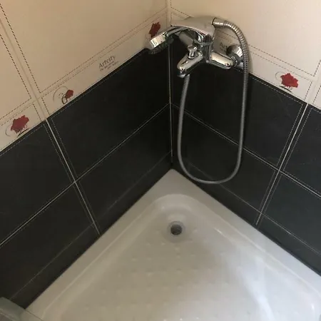 Aris Aparthotel