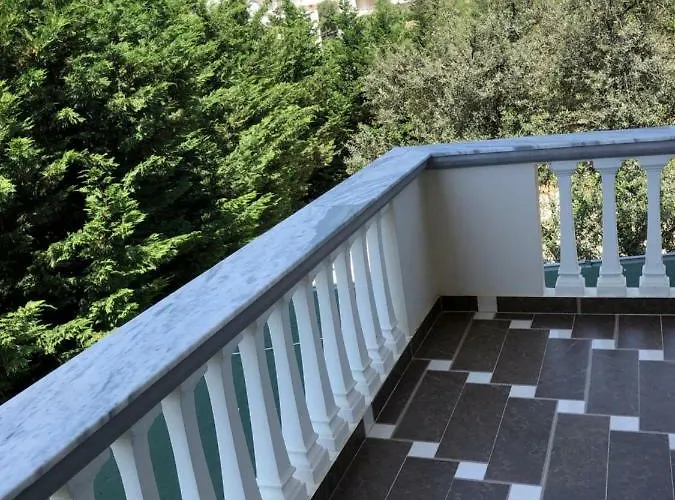 Aris شقة فندقية