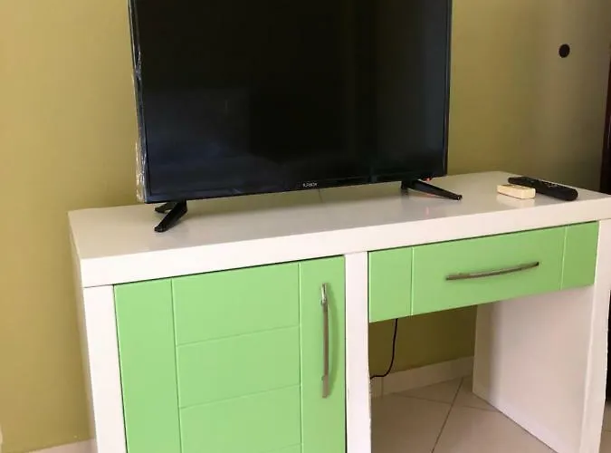 Aris شقة فندقية *